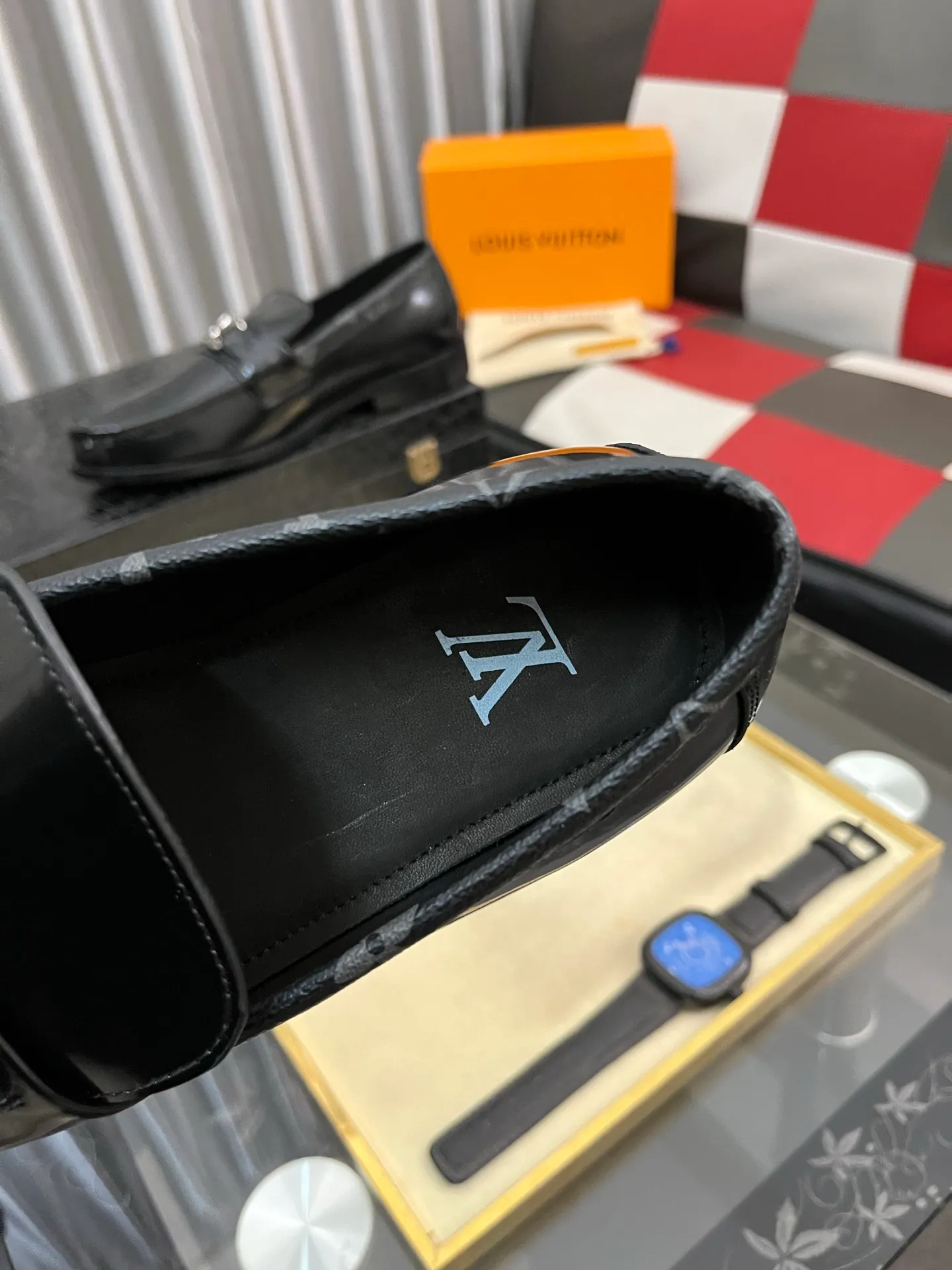 Men's Men's Shoes Men's Men's Shoes 💰520⌚️⌚️[LV] The most popular classic Louis Vuitton leather shoes. Synchronized with the official website, the upper adopts Italian imported upper embossing➕comfortable cowhide lining, fashionable atmosphere, unique brand and unique craftsmanship. Highlighting the hot style of the new year. Stop hesitating, stop wandering, get it now. Code number: 38--44. 2️⃣colors available